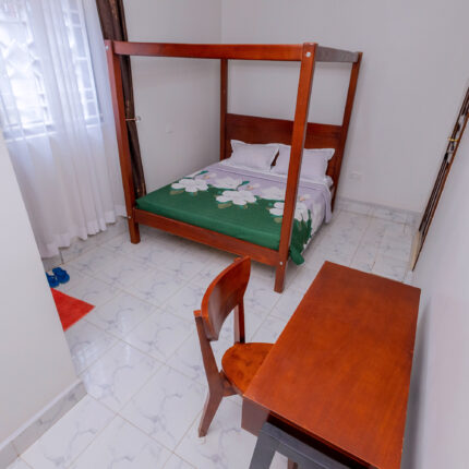 Lake Mburo – Privacy & Convenience